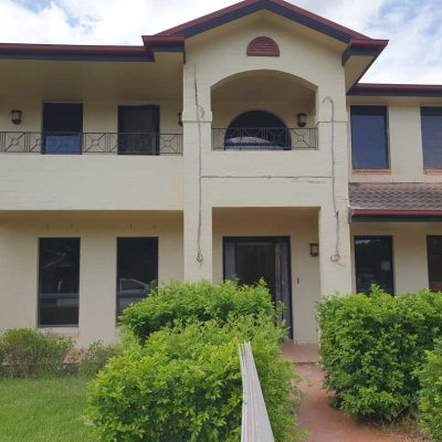 Mardi Court Kellyville facade before upgrade